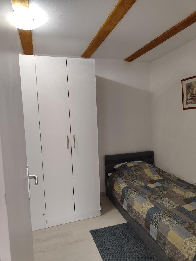 Rd22 Apartment Rovigno Esterno foto